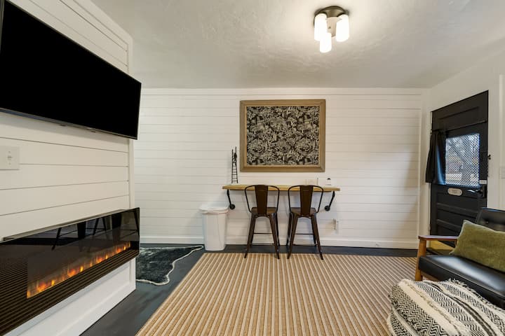 Chic And Central Studio In Plaza District - Oklahoma