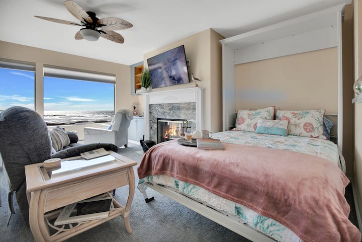 Beachfront Oceanfront Steps To Sand & Sunset Views - Pajaro Dunes, CA