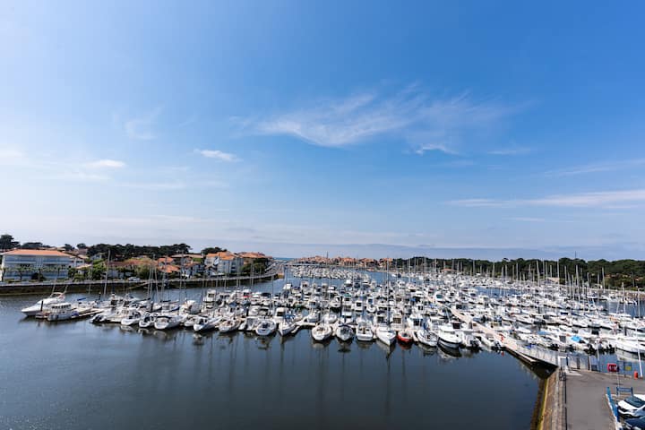 Capbreton, Sur Le Port De Plaisance - Capbreton