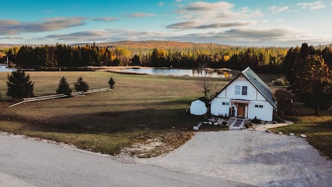 Annies Place.Near Walloon,Petoskey, Boyne. Lake MI