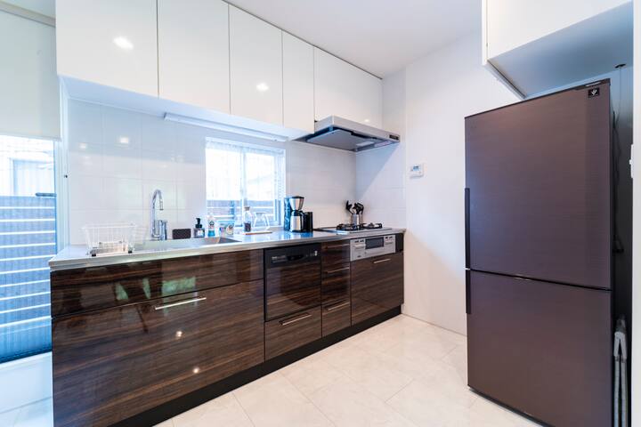 JR恵比寿駅徒歩4分/70平米2LDK/デザイナーズ戸建 gallery image 5