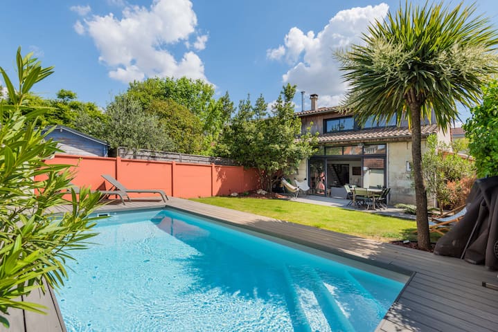 Maison Bel Air avec piscine proche Bordeaux Centre