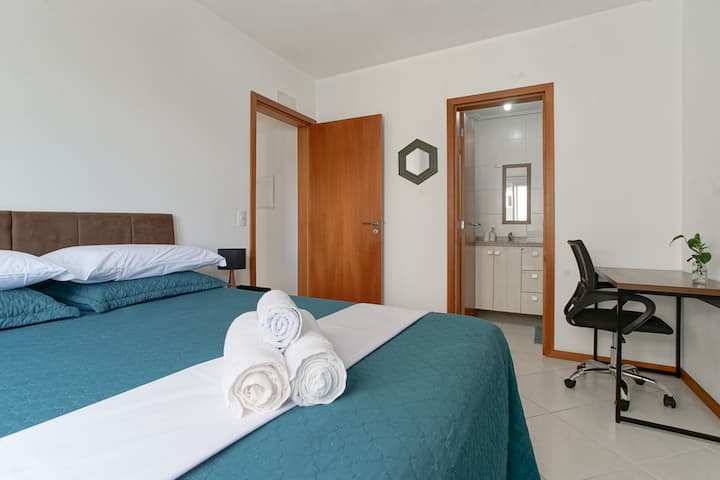 Apartamento Amplo Confortável Beira-mar (Ac/wifi) - Florianópolis