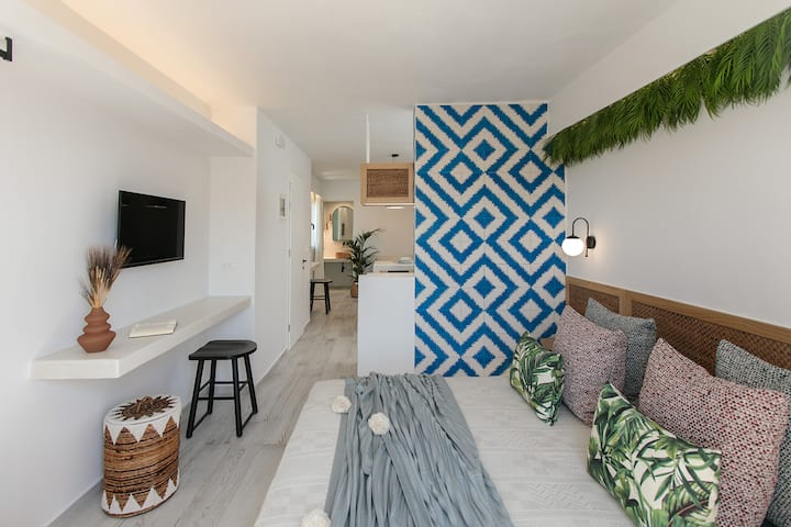 Hermes Executive Suite, 90 M From The Beach - Naxos, Griechenland