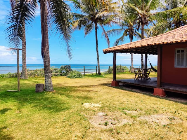 Entire home with 1 bedrooms in Porto Seguro - Chalé a Beira Mar | Caraíva