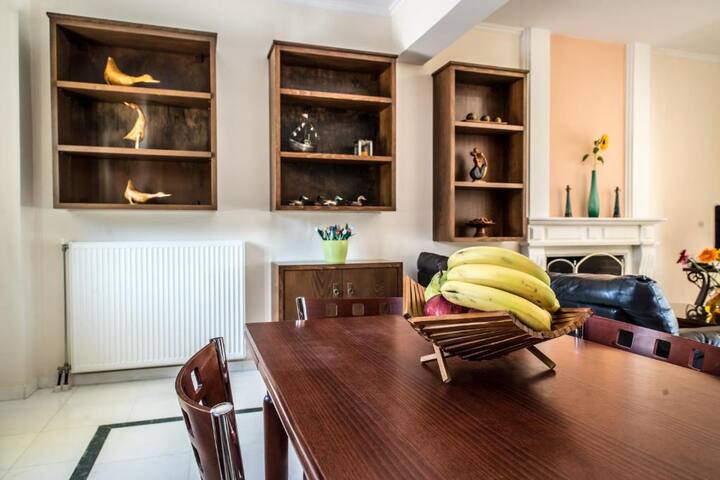 Family Haven Villa & VIP Pool gallery image 3