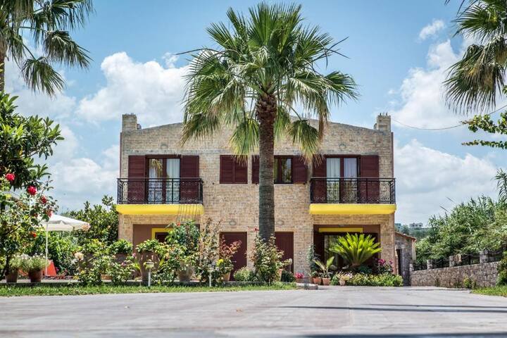 Family Haven Villa & VIP Pool gallery image 2