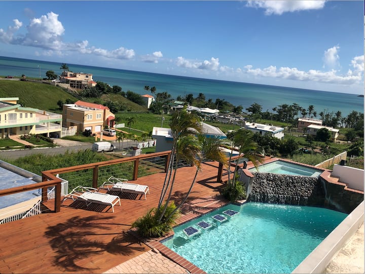 Family Beach House with an Amazing Ocean View Houses for Rent in