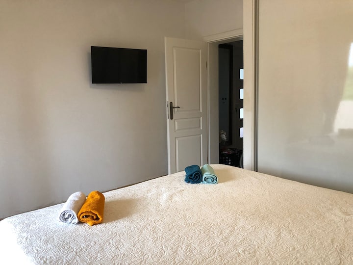 غرفة النوم 1