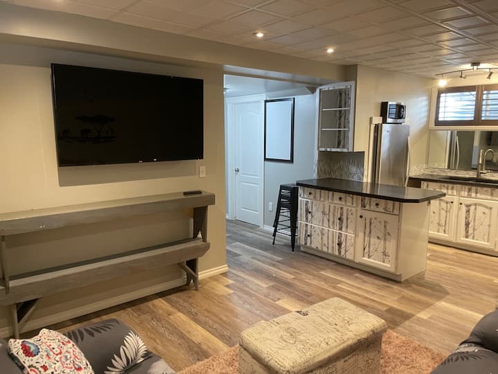 Bowden Holiday Rentals & Homes Alberta, Canada Airbnb