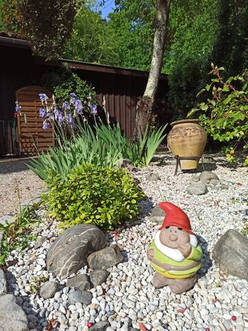 Bâtisse du 19ème de 290m2 avec piscine couverte gallery image 5