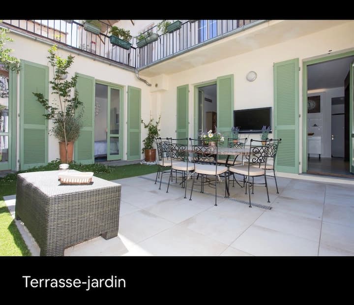 Schöne 2ZimmerWohnung mit Garten