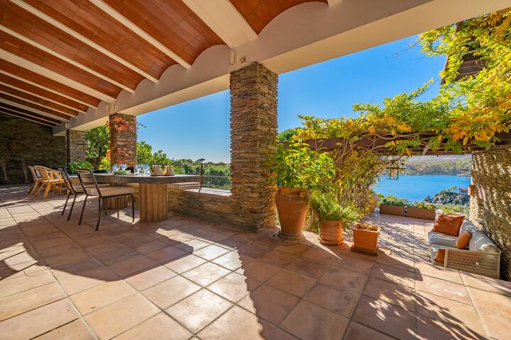 Exclusive Villa – Casa Guillola Cadaqués gallery image 4