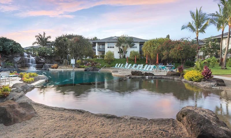 *Gorgeous* Princeville Bali Hai 2BR