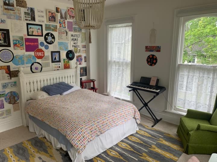 غرفة النوم رقم3.