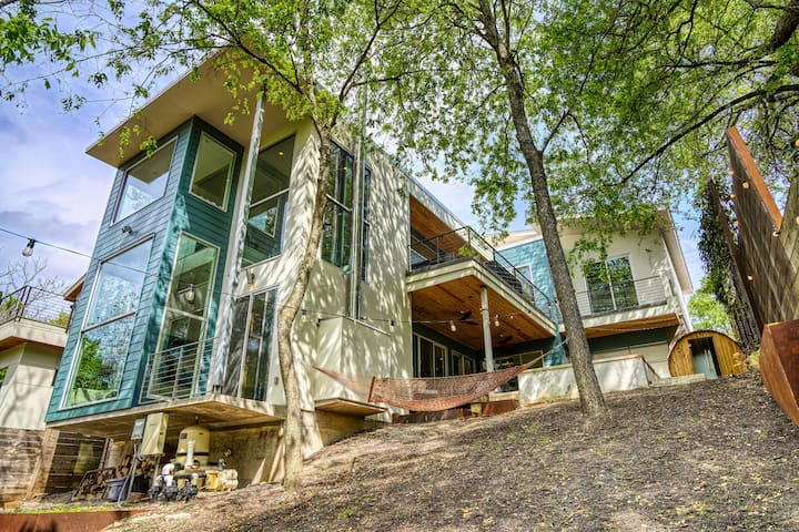 Downtown|Plunge Pool|Sauna|Luxury|Walkable