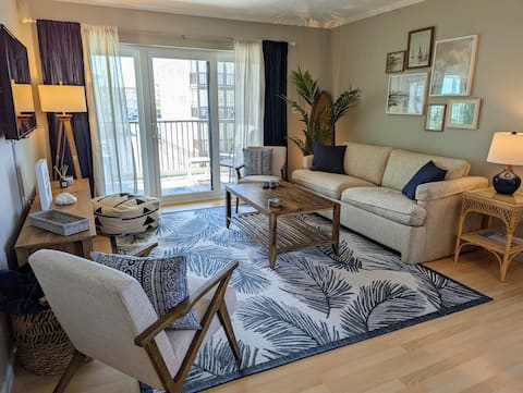Top performing Airbnb: Luxury Oceanfront Condo with Hotel Linens in Ocean City