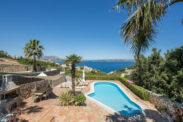 GreekSummer managed Airbnb listing 1