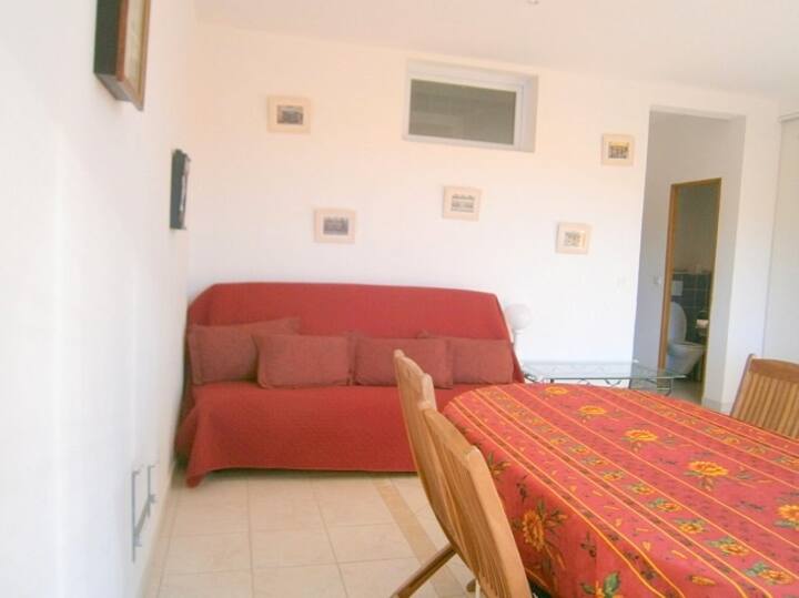 Appartement Entièrement éQuipé Avec Piscine - Île du Levant