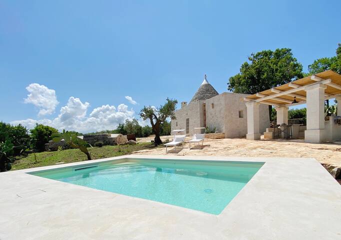 trullo Opuntia Ostuni con piscina privata e a/c gallery image 3