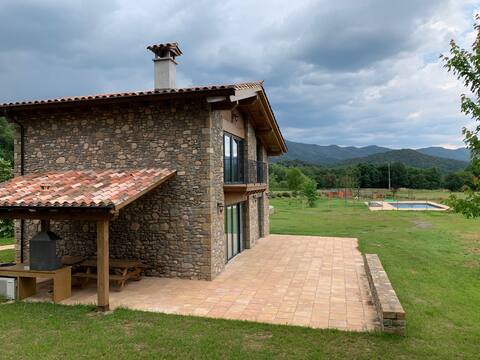 EXCLUSIVE CABIN WITH POOL