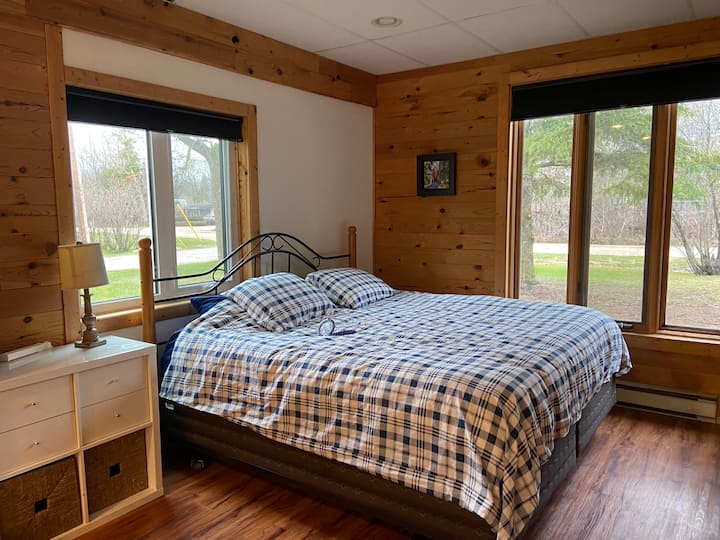 Dhoma e gjumit 3 - Krevati dopio "king"