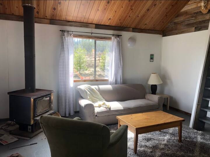 Wildlings Fishing Resort Bungalow Cabins for Rent in Logan Lake