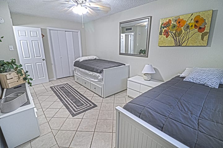 Chumba cha kulala cha Mgeni