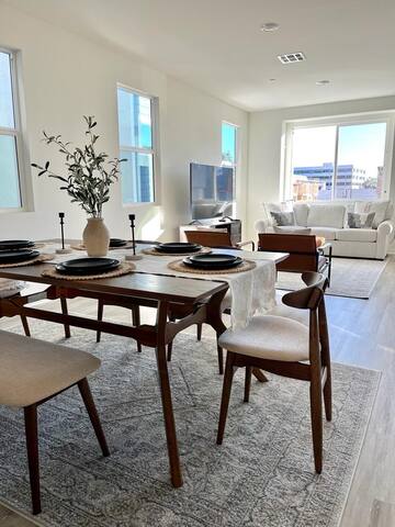 LA Sofi House located next to Sofi Stadium & LAX gallery image 5