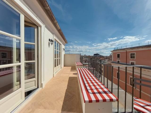 Appartamento premium con terrazzi gallery image 2