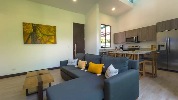 Casa Yara junto a la playa - Hermosa villa, Playa Jaco - Airbnb