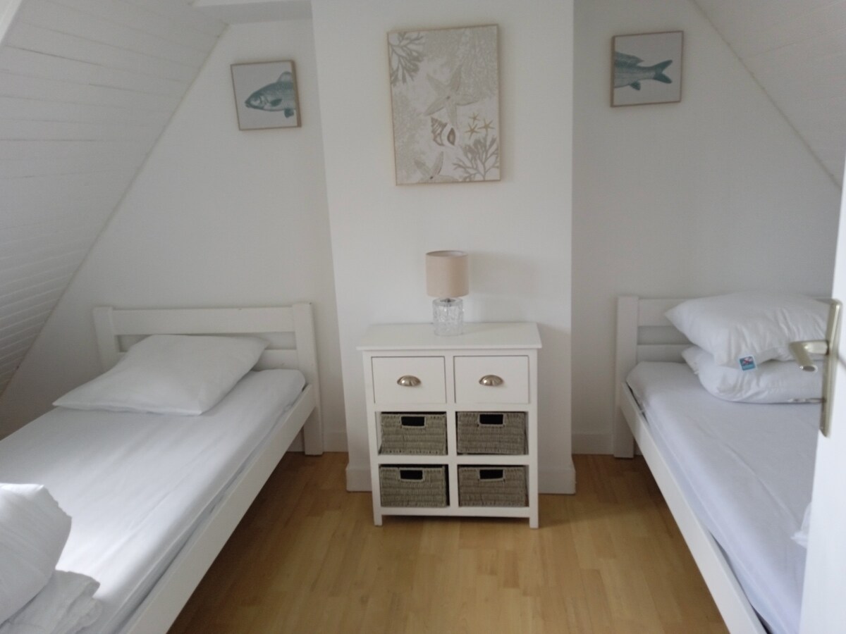 غرفة النوم 2