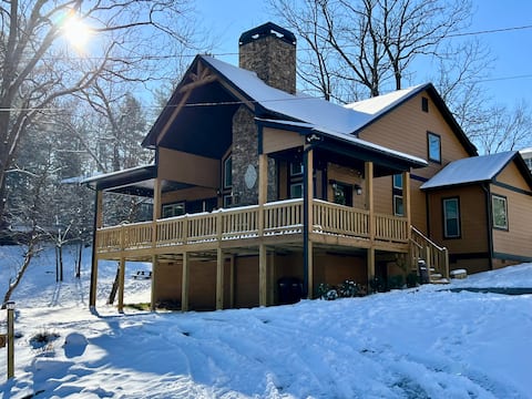 NEW 3 Bedroom Home in the Heart of Lake Junaluska