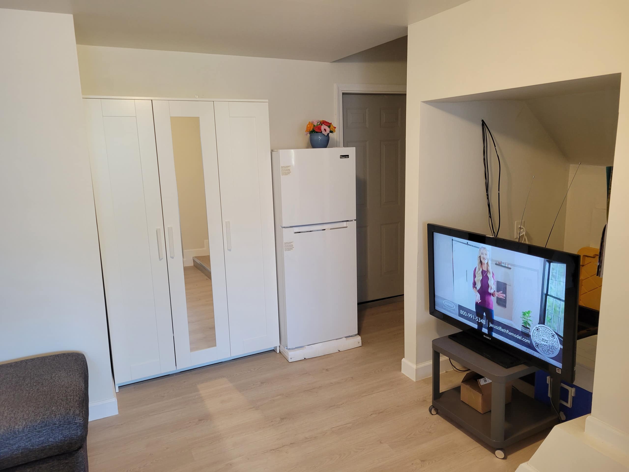 Home in San Francisco · ★4.86 · 1 bedroom · 3 beds · 1 bath - Image 7