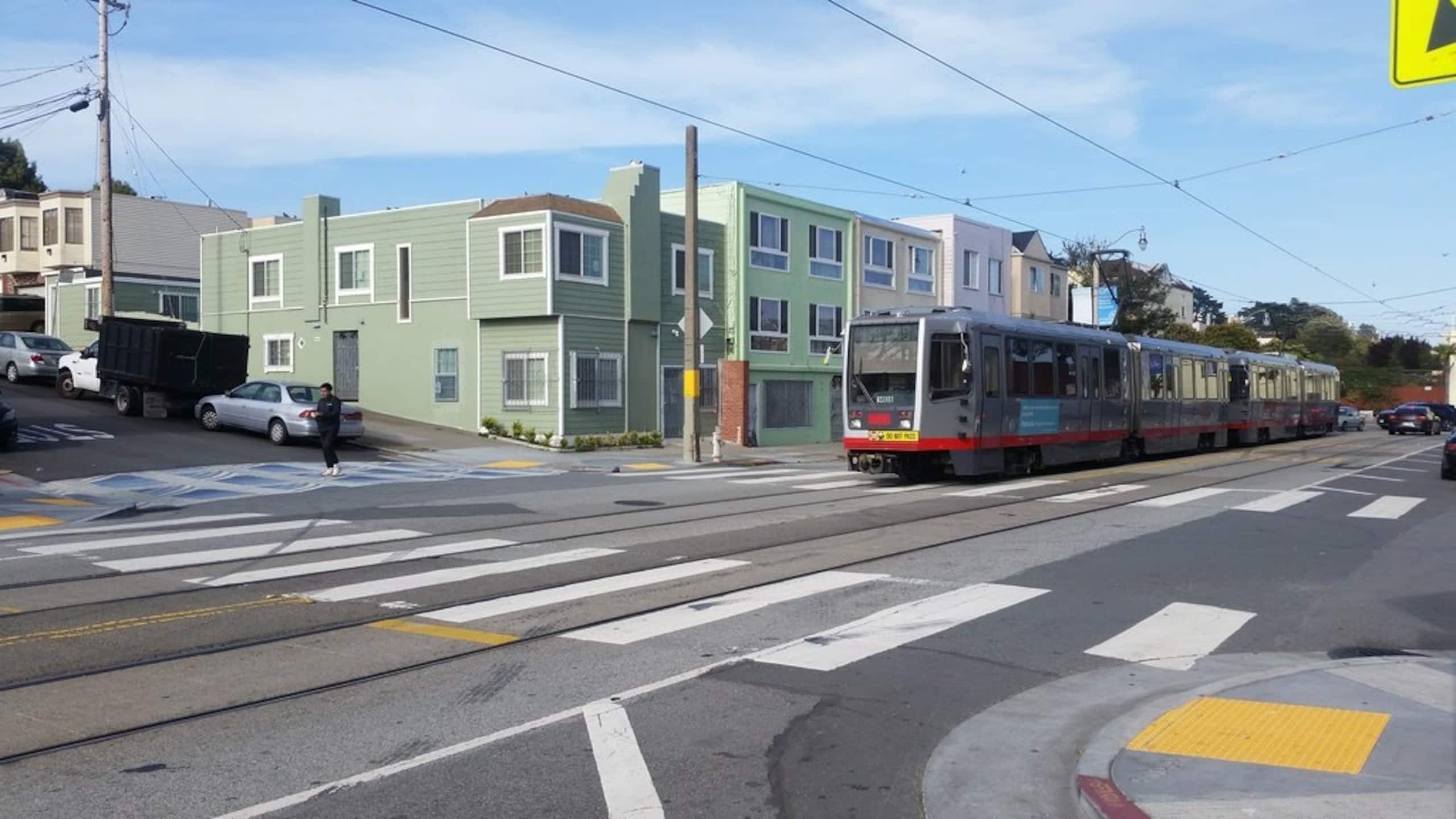 Home in San Francisco · ★4.86 · 1 bedroom · 3 beds · 1 bath - Image 49