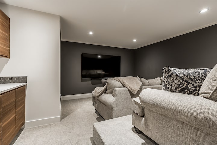Theatre - Fire Table - High End Executive Home - Lethbridge