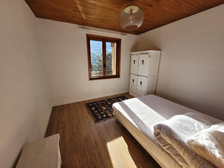 საძინებელი 3