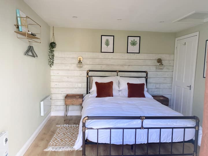 Stansted Mountfitchet Holiday Rentals & Homes England, United Kingdom