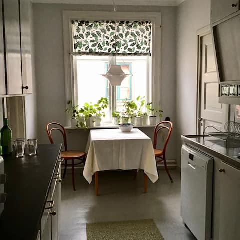 Popular Airbnb listing: Lovely apartment with patio centrally located in Mariefred in Strängnäs