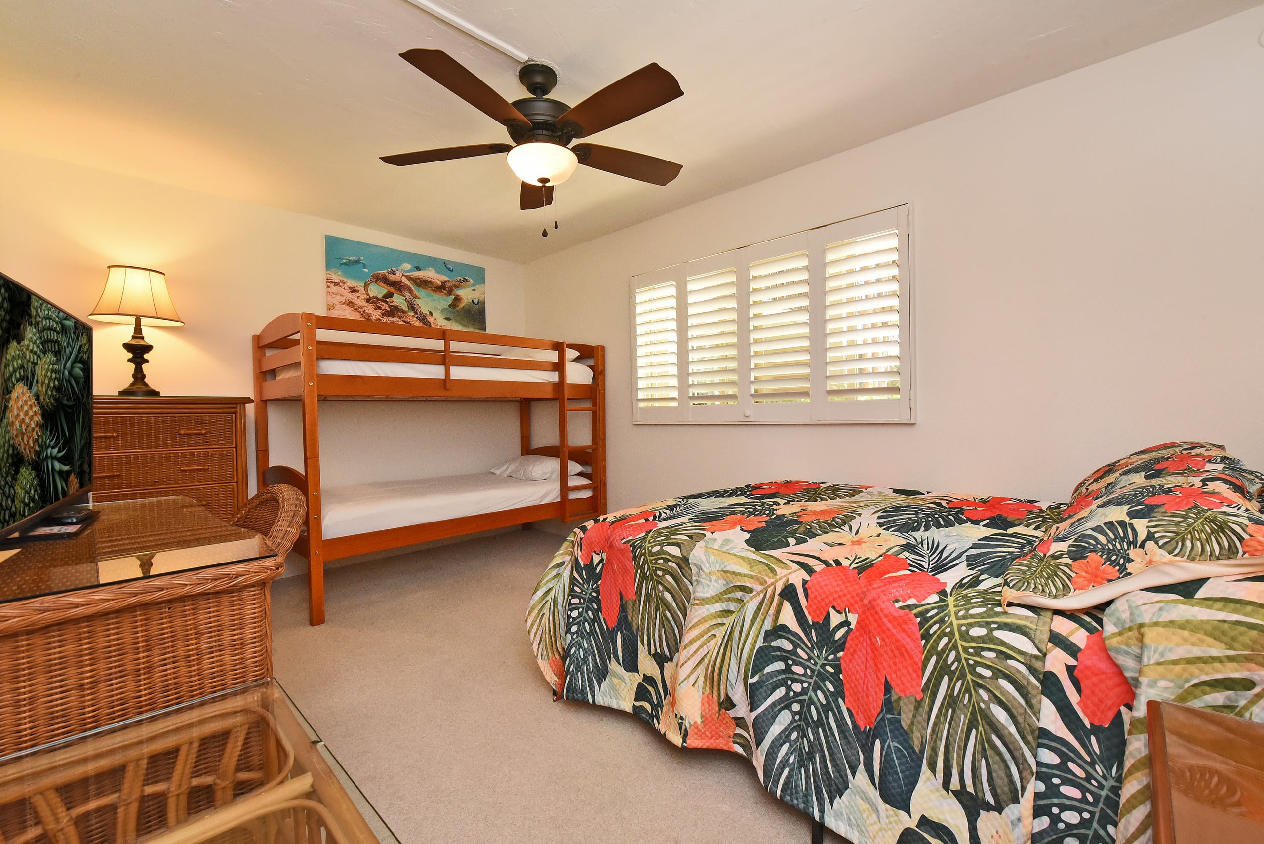 Condo in Lahaina · ★4.78 · 2 bedrooms · 5 beds · 2 private baths - Image 16