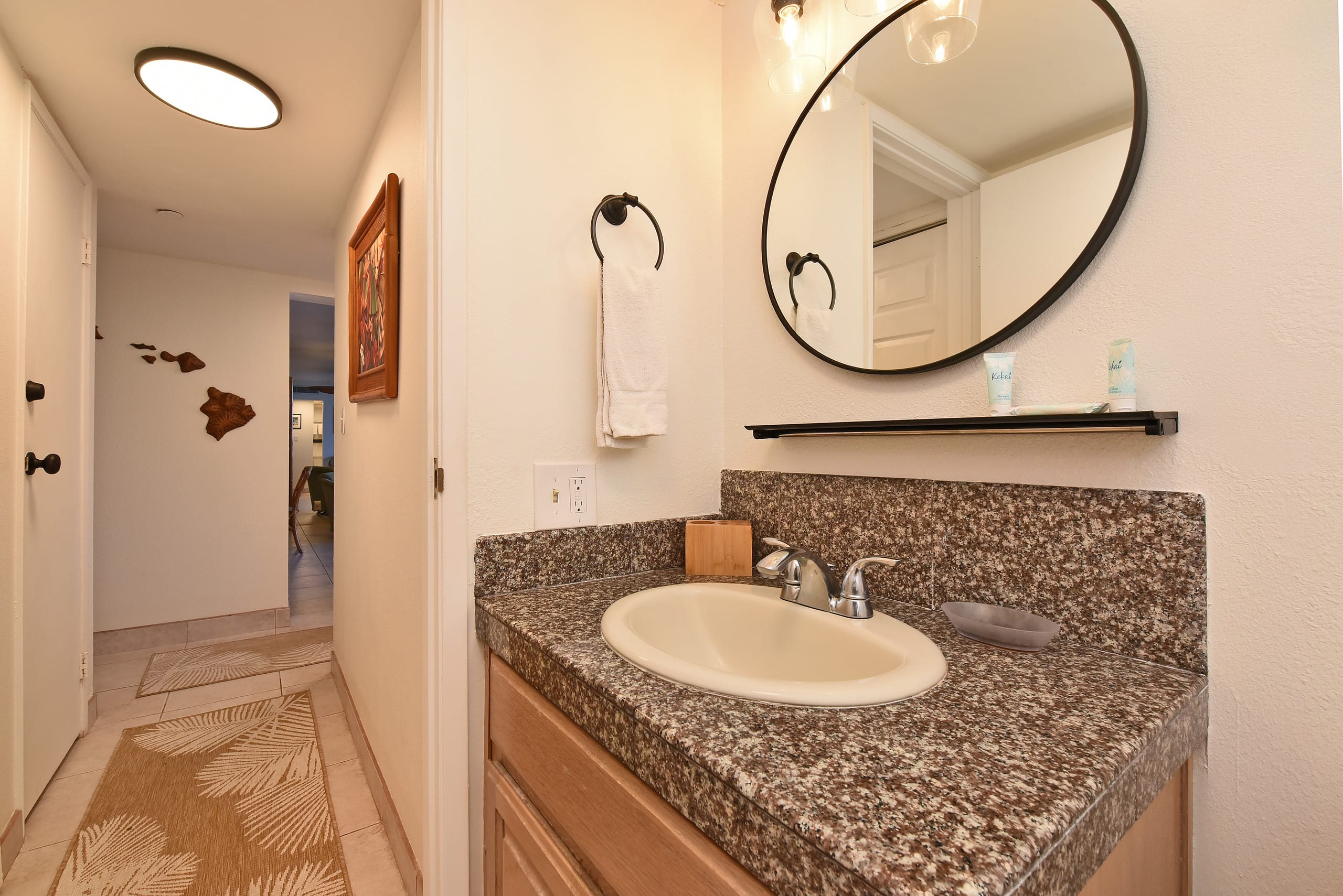 Condo in Lahaina · ★4.78 · 2 bedrooms · 5 beds · 2 private baths - Image 23