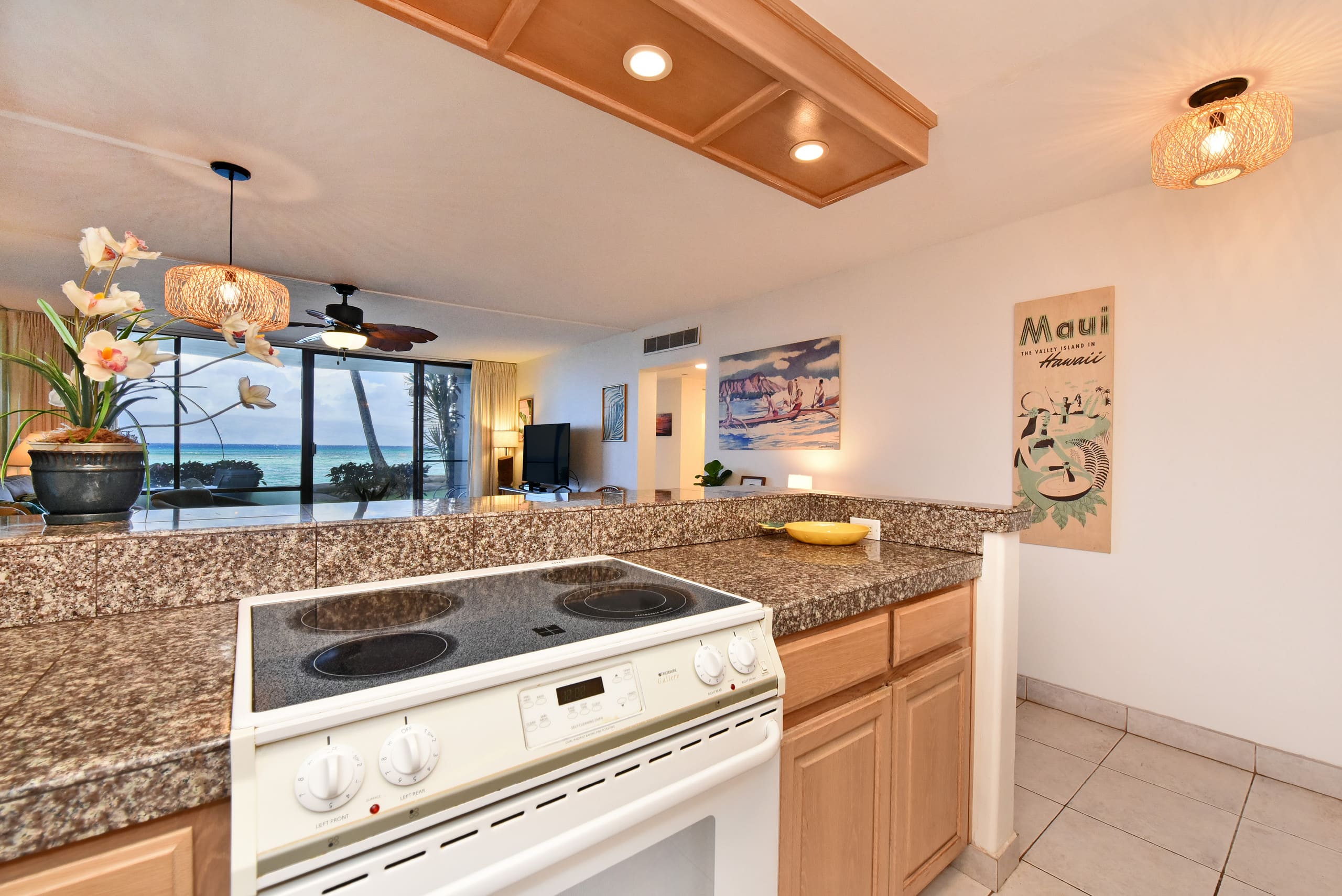 Condo in Lahaina · ★4.78 · 2 bedrooms · 5 beds · 2 private baths - Image 8