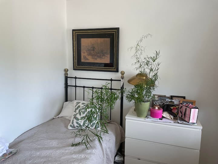 غرفة النوم 1