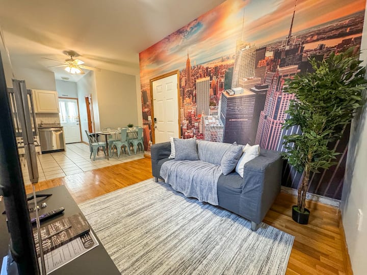 Spacious 2br Apartment | Near Nyc & Newark Airport - Newark
