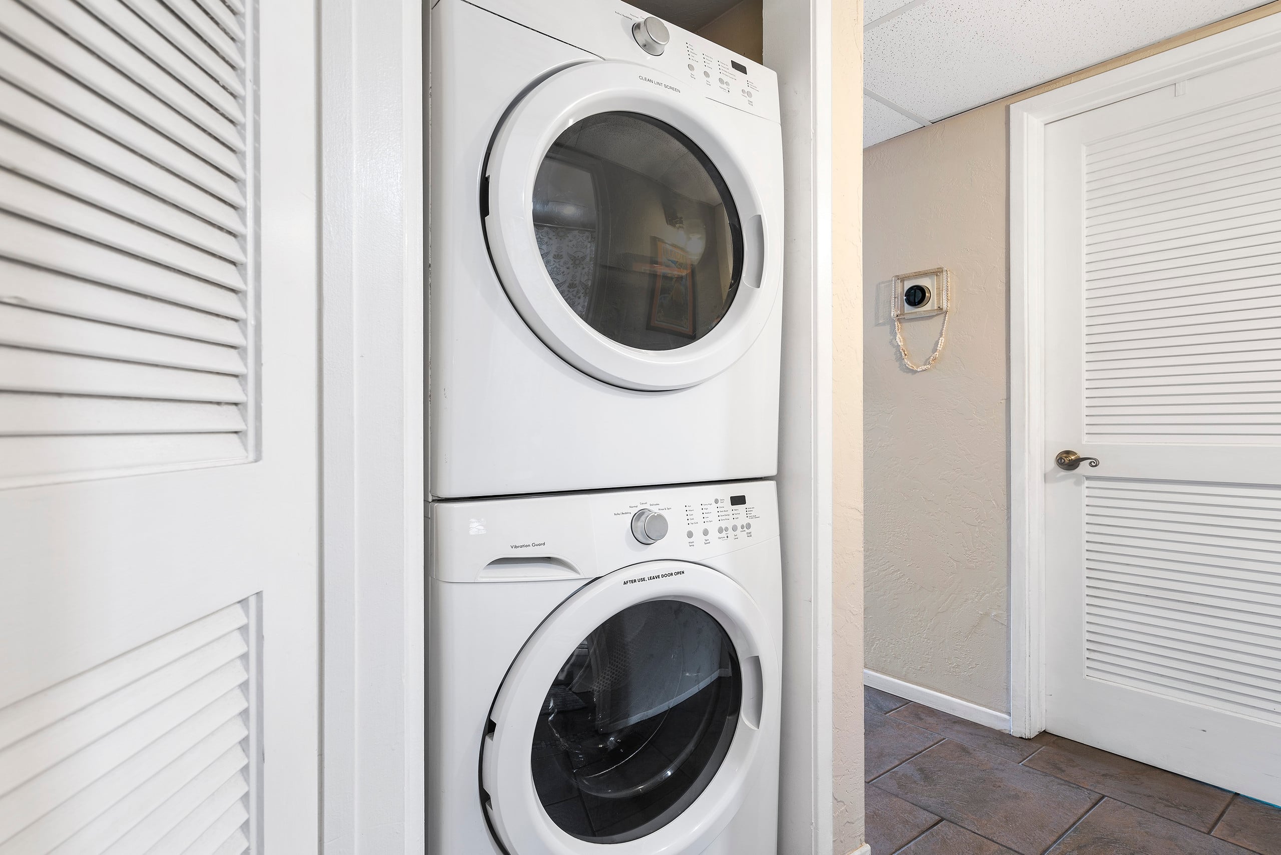 Condo in Kailua-Kona · ★4.82 · 2 bedrooms · 2 beds · 2 private baths - Image 20