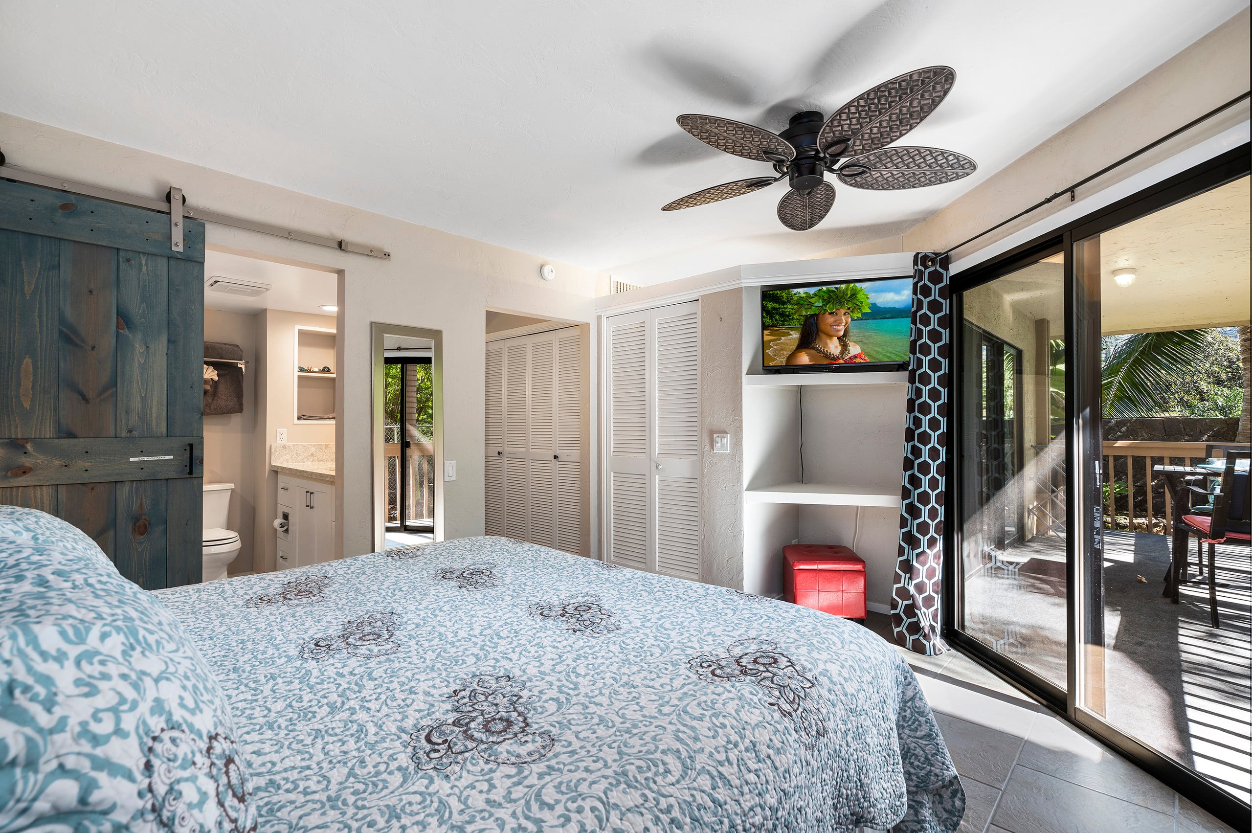 Condo in Kailua-Kona · ★4.82 · 2 bedrooms · 2 beds · 2 private baths - Image 1