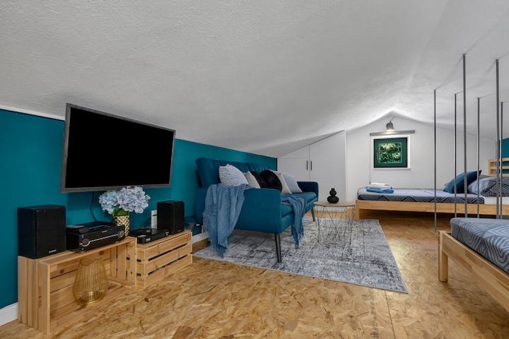 Olive Garden Secluded Stay With Beach Parking - 馬卡爾斯卡