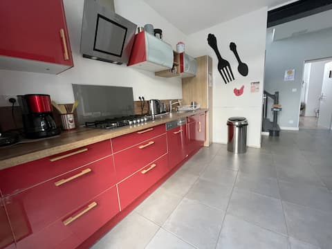 Renovated group gîte 3 minutes from Puy du Fou