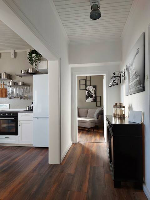 Maries bunte Villa | Wohnung Ombre