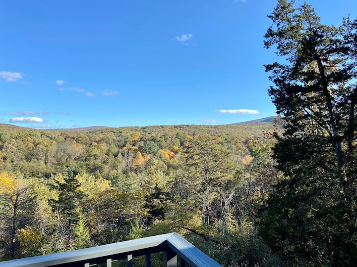 Rustic and stylish mountain getaway Cabins for Rent in Lost River